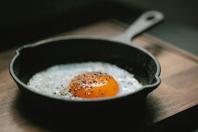 tips menggoreng telur